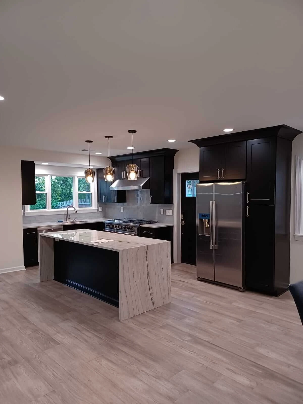 Cabinet refacing in Baltimore, MD giving old cabinets a refreshed look